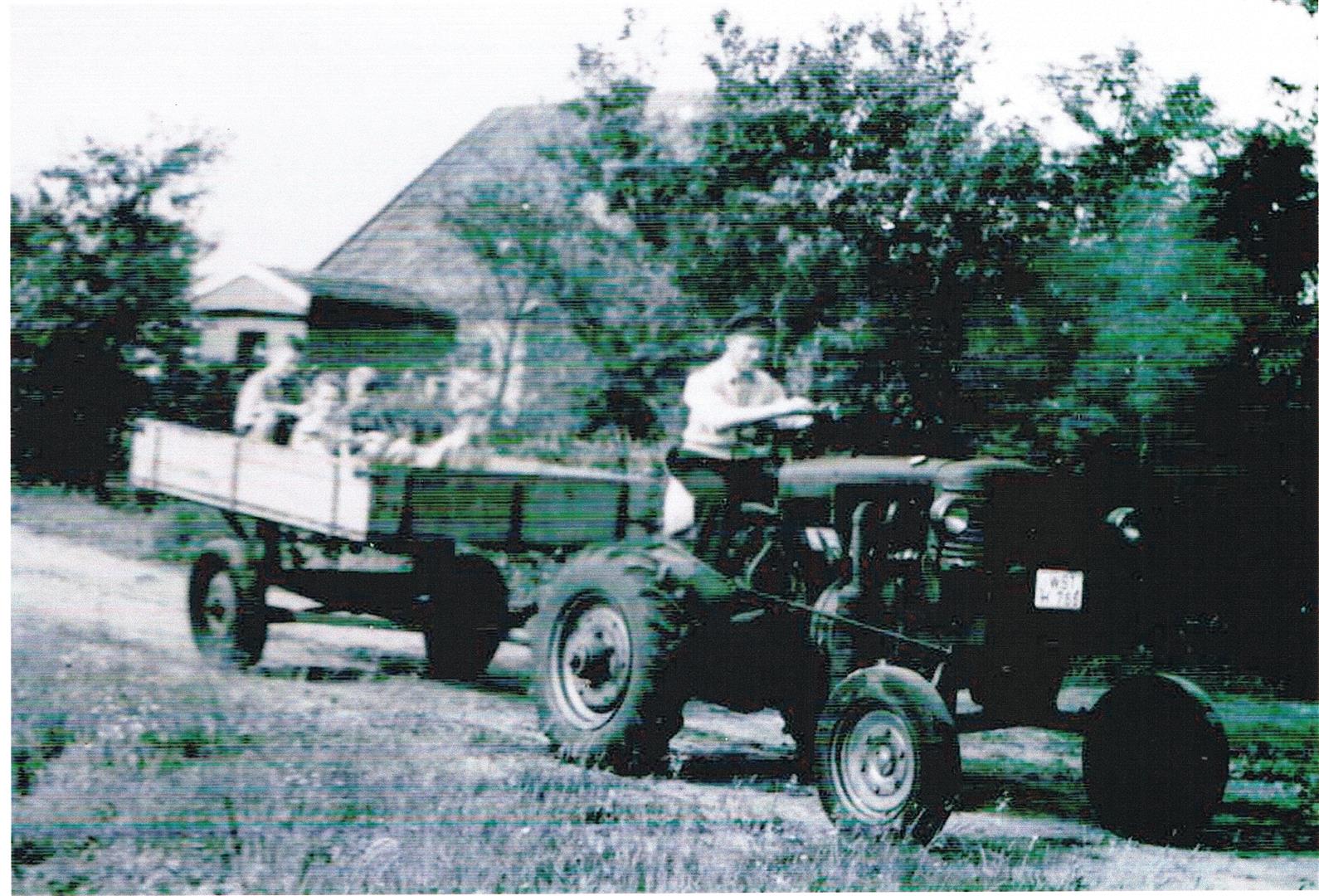 Ritscher 204 mit Anh&auml;nger