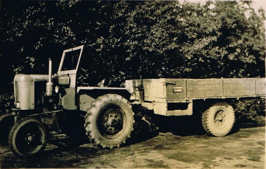 kleiner Ritscher mit Einachsanh&auml;nger